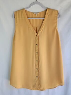 MAURICES Maize Yellow with Gold Button Down Sleeveless V-Neck Tank Top Size 2XL